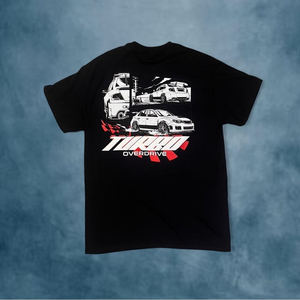 Retrofit Black and Red car graphic Short Sleeve Tees